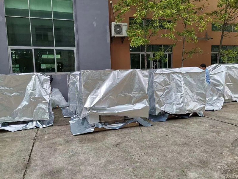 深圳(zhen)福永自動化設(she)備出口真空包(bao)裝